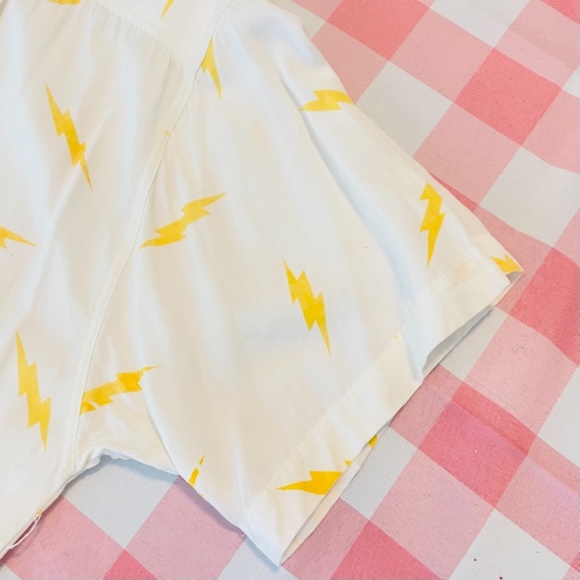 Pinot Noir Vintage woman’s shirt small lightning bolt yellow white button up - Picture 3 of 7